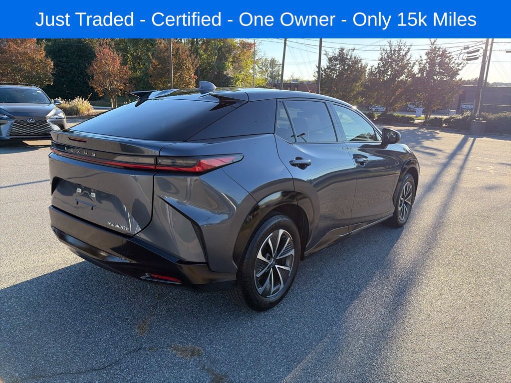 Used 2024 Lexus RZ 300e Premium w/ Accessory Package (2T) FWD image 4