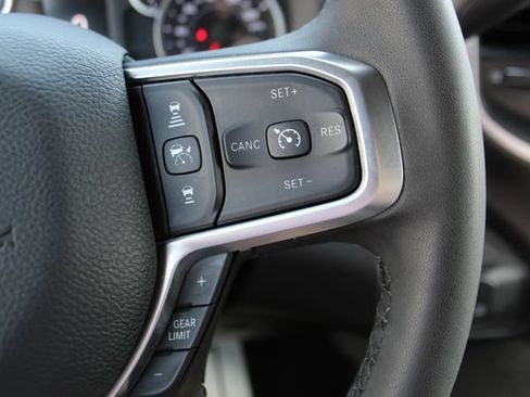 Used 2026 RAM 2500 Big Horn AWD/4WD image 17