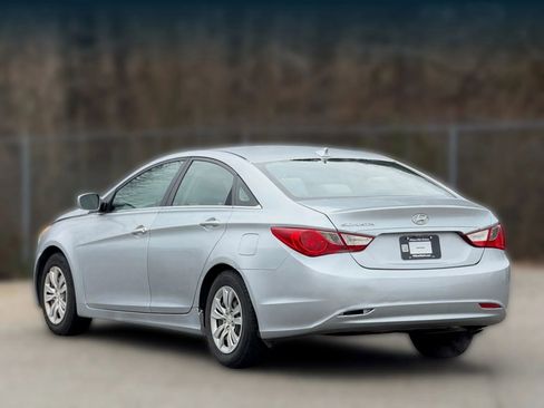 Used 2012 Hyundai Sonata GLS image 10