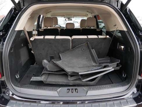 Certified 2023 Ford Explorer Limited w/ Limited Technology Package image 10