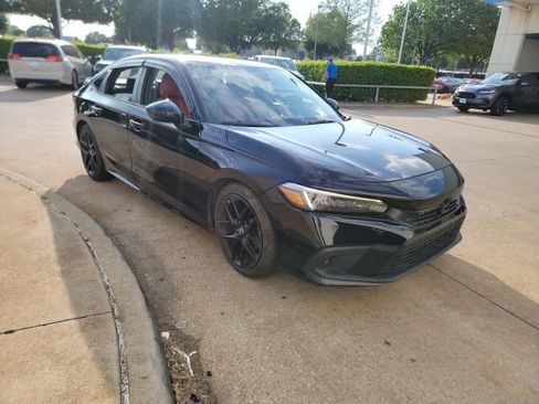 Used 2022 Honda Civic Sport image 3