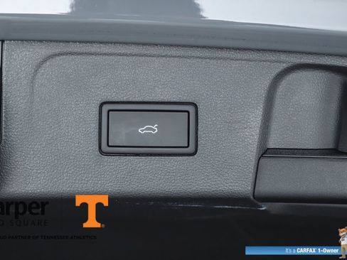 Used 2025 Volkswagen Atlas SE image 70