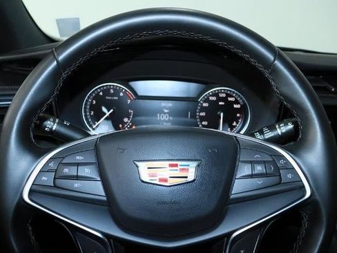 Certified 2024 Cadillac XT5 Luxury image 14