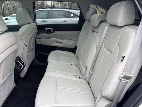 New 2026 Kia Sorento S w/ S Panoramic Sunroof Package image 11