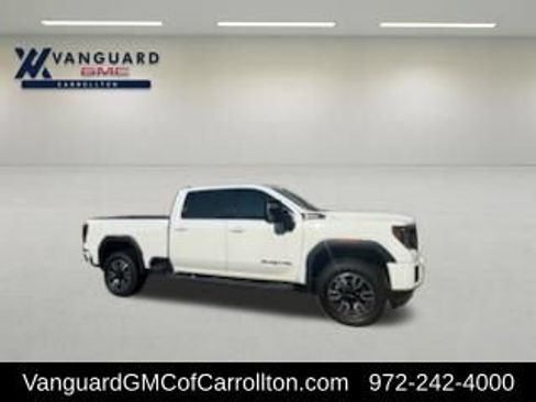 Used 2022 GMC Sierra 2500 AT4 w/ AT4 Preferred Package AWD/4WD image 1