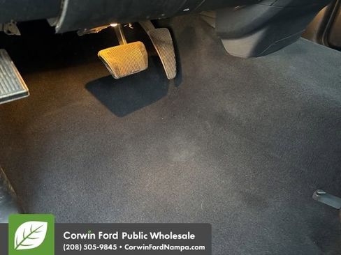 Used 2013 RAM 1500 Classic SLT image 25