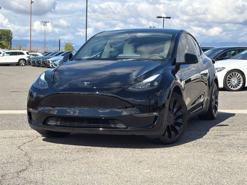Used 2023 Tesla Model Y Performance AWD/4WD image 2