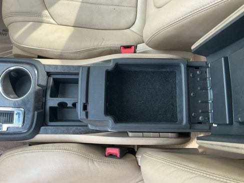 Used 2011 GMC Acadia Denali AWD/4WD image 28