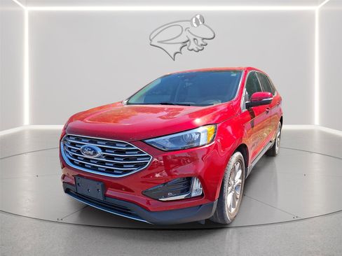 Used 2024 Ford Edge Titanium AWD/4WD image 10