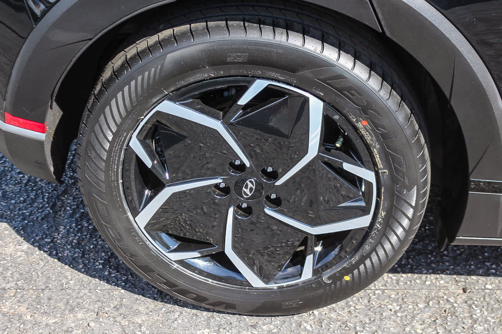 Certified 2024 Hyundai Ioniq 5 SEL RWD image 11