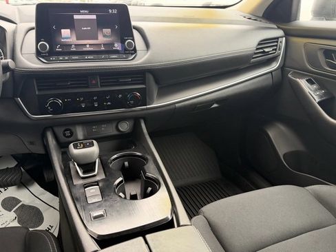 Certified 2026 Nissan Rogue S image 28