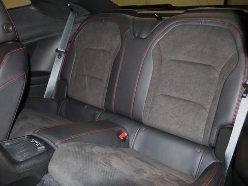 Used 2022 Chevrolet Camaro ZL1 RWD image 63