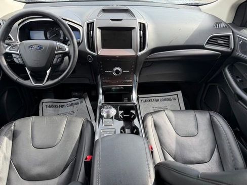 Used 2020 Ford Edge Titanium w/ Equipment Group 301A FWD image 25