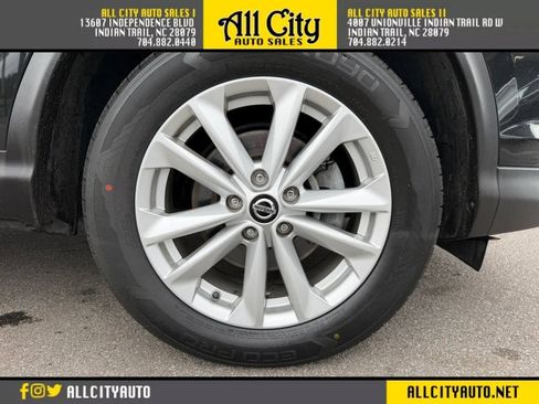 Used 2019 Nissan Rogue Sport SV w/ All-Weather Package AWD/4WD image 36