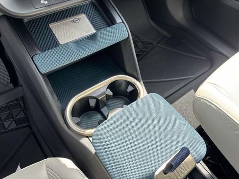 New 2025 MINI Cooper Countryman S w/ Comfort Package Max image 23