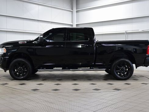 Used 2024 RAM 3500 Big Horn w/ Towing Technology Group image 4