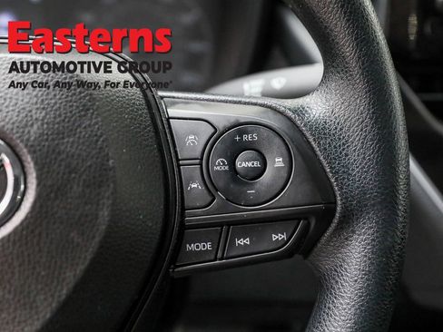 Used 2023 Toyota Corolla LE image 16