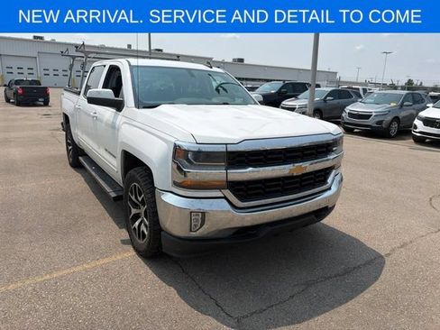 Used 2017 Chevrolet Silverado 1500 LT w/ All Star Edition AWD/4WD image 6
