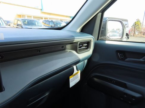 New 2026 Ford Maverick XL image 11