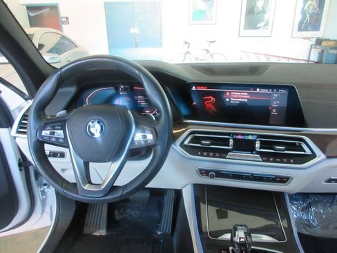 Used 2022 BMW X5 xDrive45e AWD/4WD image 49