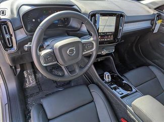 New 2026 Volvo XC40 B5 Ultra w/ Climate Package AWD/4WD video 3