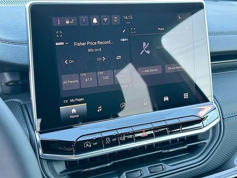 New 2026 Jeep Compass Latitude image 9