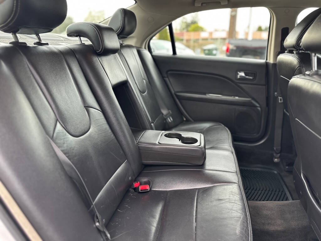 Used 2011 Ford Fusion SEL w/ Moons & Tunes Pkg FWD image 23