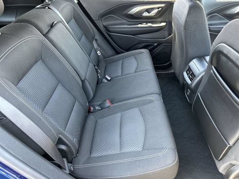 Used 2022 GMC Terrain SLE FWD image 27
