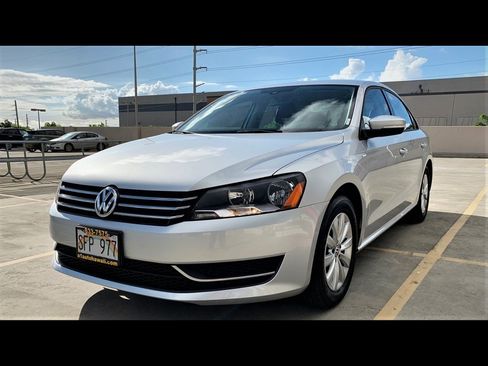 Used 2014 Volkswagen Passat 1.8T Wolfsburg Edition FWD image 1