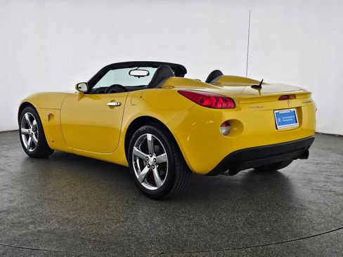 Used 2008 Pontiac Solstice GXP w/ Premium Package image 24