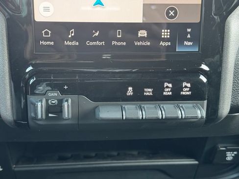 New 2026 RAM 2500 Tradesman AWD/4WD image 35