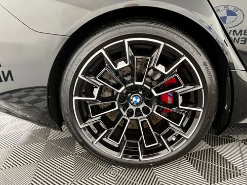 Used 2026 BMW M5 w/ Carbon Package AWD/4WD image 13