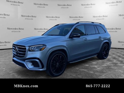 Used 2025 Mercedes-Benz GLS 580 4MATIC image 1