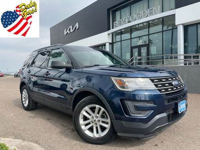 Used 2017 Ford Explorer FWD