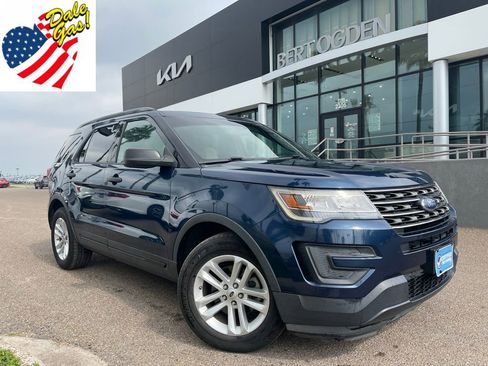 Used 2017 Ford Explorer FWD image 1