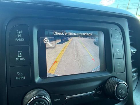 Used 2021 RAM 2500 Big Horn image 15