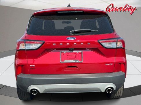 Used 2022 Ford Escape SE w/ Convenience Package AWD/4WD image 4