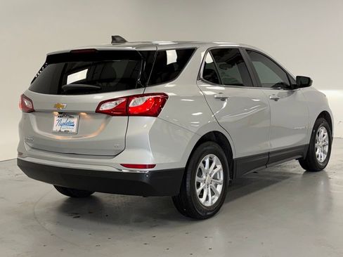Used 2021 Chevrolet Equinox LT image 4