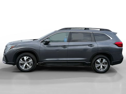 Certified 2024 Subaru Ascent Premium w/ Convenience Package image 2