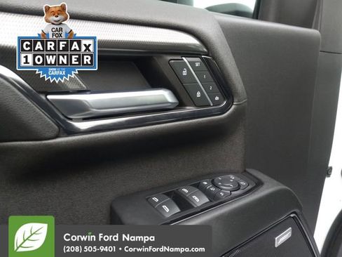 Used 2024 GMC Sierra 2500 AT4 w/ AT4 Premium Plus Package image 11