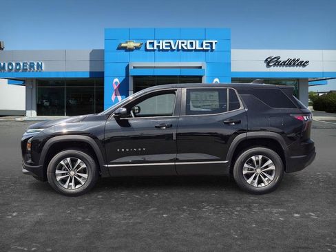 New 2026 Chevrolet Equinox LT FWD image 2