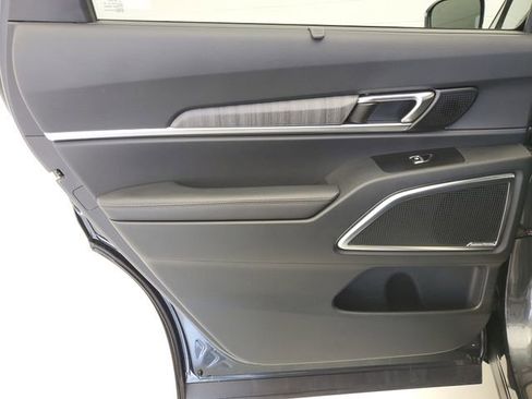 Used 2024 Kia Telluride SX FWD image 15