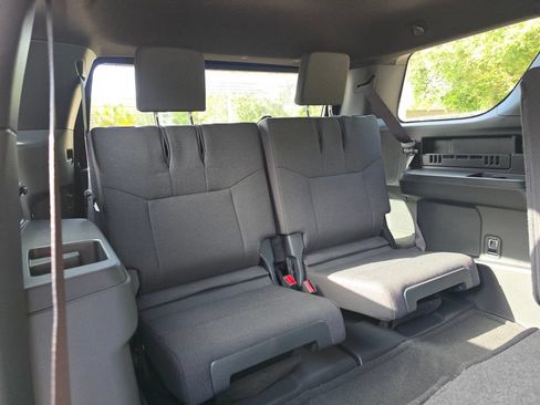 New 2026 Toyota 4Runner SR5 AWD/4WD image 19