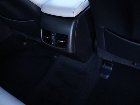 Used 2017 Lexus ES 350 w/ Ultra Luxury Package image 14