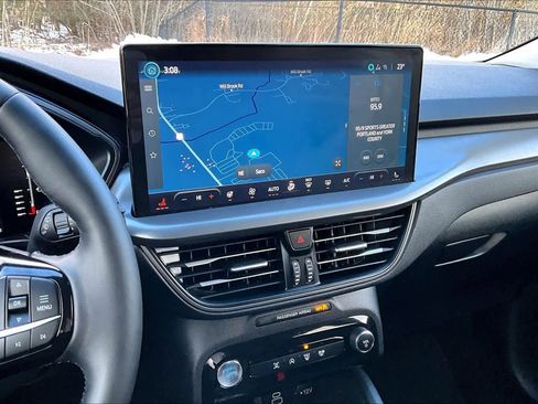 Used 2024 Ford Escape Active w/ Tech Pack #1 image 6