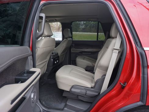 Used 2020 Ford Expedition Limited w/ Equipment Group 302A image 16