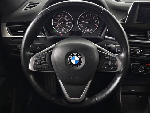 Used 2018 BMW X1 xDrive28i image 17