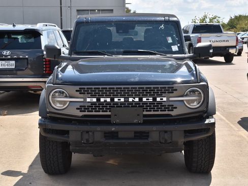 Used 2022 Ford Bronco Badlands AWD/4WD image 3
