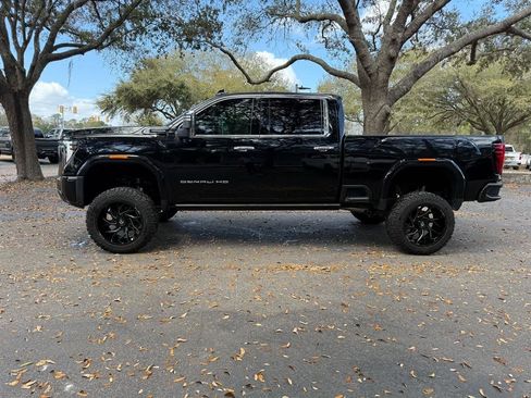 Used 2024 GMC Sierra 2500 Denali Ultimate image 8