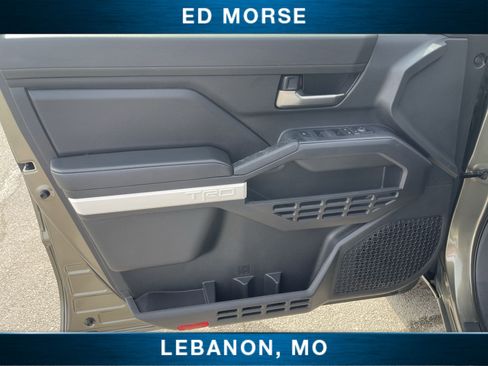 Used 2024 Toyota Tacoma TRD Off-Road image 20
